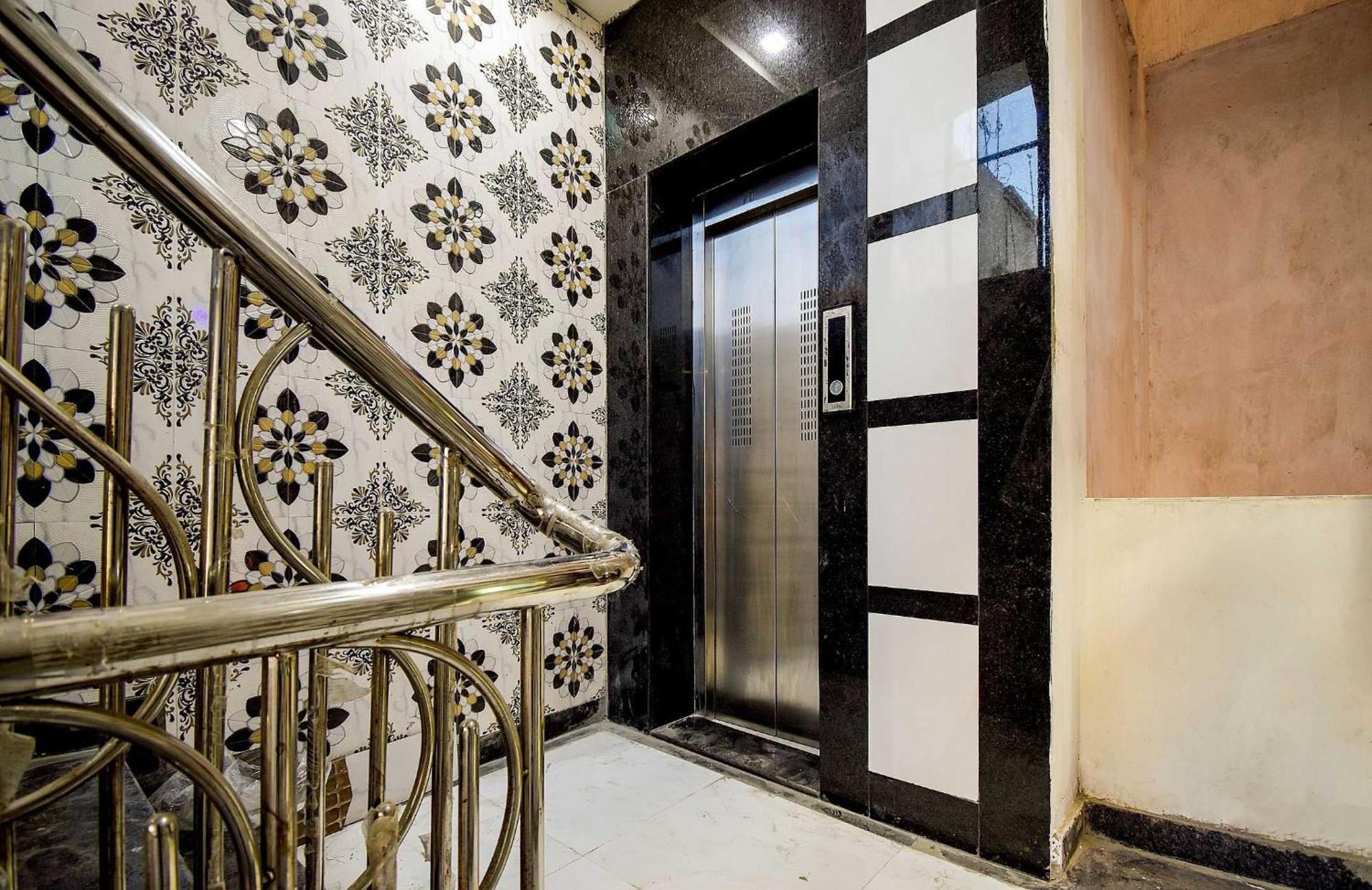 Oyo Flagship Mariyam Service Apartments Nagpur Eksteriør bilde